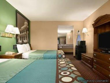 Super 8 By Wyndham Hattiesburg North Bagian luar foto